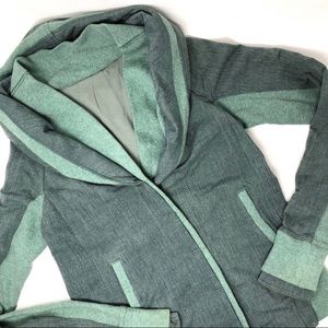*very rare* Lululemon shawl sage green cardigan